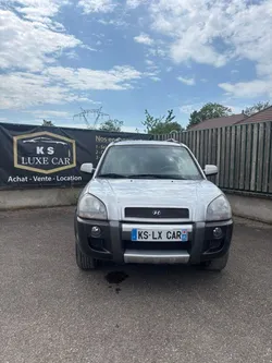 Hyundai TUCSON 2.0 2WD GLS 110Cv 1 ères mains