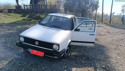 VW Golf golf 2 1300