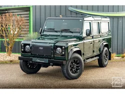 LAND ROVER DEFENDER 110 td5 Station Wagon 9 places Brewster Green