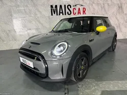 MINI Cooper Cooper SE Camden Edition