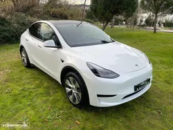 Tesla Model Y RWD