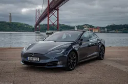 Tesla Model S Ludicrous Performance