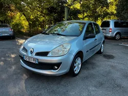 Renault Clio III 1.6 16V 110 CONFORT EXPRESSION