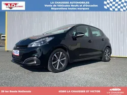 PEUGEOT 208 (5 PORTES) 1.2i PureTech 82ch ALLURE GPS TOIT PANORAMIQUE CAMERA DE RECUL