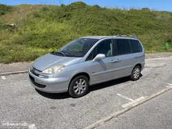 Peugeot 807