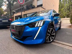 PEUGEOT 208 PureTech 100 S&S BVM6 GT Line - ENTRETIEN COMPLET A JOUR