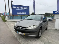 Peugeot 206 1.1 gasolina