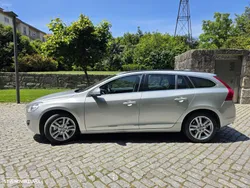 Volvo V60 1.6 D2 Drive Momentum Start/Stop