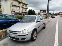 Opel Corsa 1.2 i     ( Viatura Nacional  )