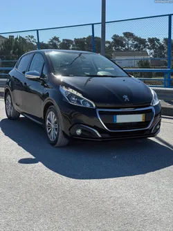 Peugeot 208 1.6 BlueHDi ALLURE