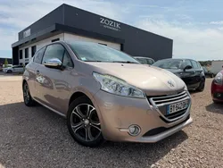 PEUGEOT 208 1.6 HDI 90cv