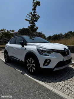 Renault Captur 1.6 E-Tech Full Hybrid Evolution
