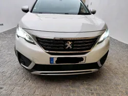 Peugeot 5008 1.6 HDI ALLURE