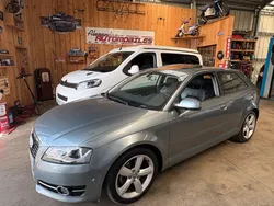 Audi a3 2.0 l tdi 140 cv sline plus / volant met-plat / toe / xénon / leds