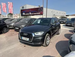 AUDI Q5 Quattro 2.0L 40 TDI - 190 - BV S-tronic 2019 Design Luxe