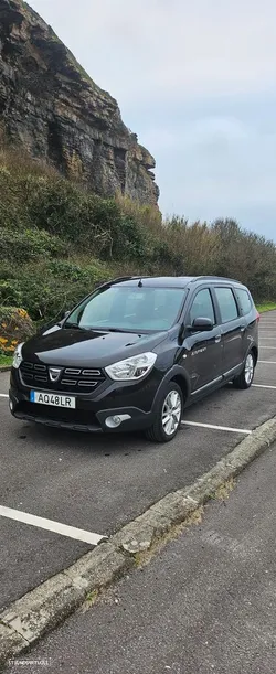 Dacia Lodgy 1.5 Blue dCi Stepway 7L
