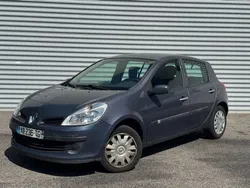 Renault Clio 3 1.5 dci 90ch dans l’état
