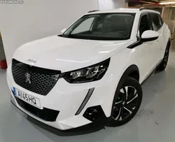 Peugeot 2008 1.5BlueHDi Allure Pack