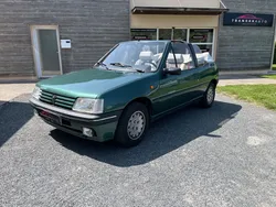 PEUGEOT 205 CABRIOLET 1.4i CJ - Roland Garros *Véhicule Suivi - Très bon état