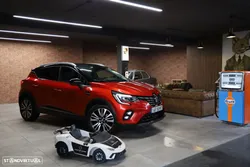 Renault Captur 1.6 E-Tech Plug-In Initiale Paris