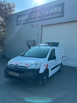🚨 CITROEN Berlingo M 1.6 bluehdi 100 club (3 places + toit girafe) 7075 ht 🚨