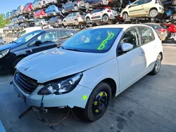 Peugeot 308 1.6 hdi accidentée