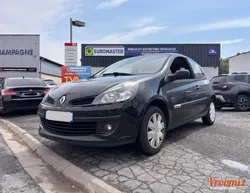 Renault Clio III 3 Portes 1.2 i 16V 75 cv EDITION RIPCURL GARANTIE 6 MOIS/ROUE DE SECOURS