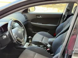 Hyundai i10 30