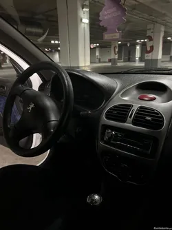 Peugeot 206 (2Swjzw)