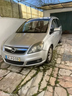 Opel Zafira 1.9 CDTI Enjoy