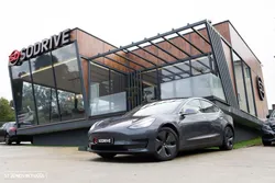 Tesla Model 3 Standard Range Plus RWD