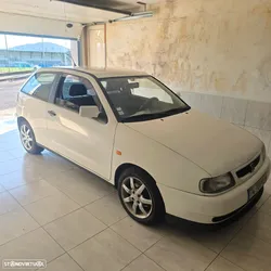 SEAT Ibiza 1.9 TDi Latino