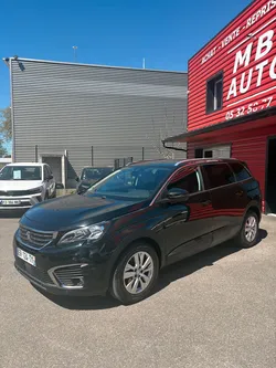 PEUGEOT 5008 1.6 HDi 120ch S&S EAT6 Active 7PL