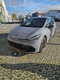 CUPRA Born 58 kw
