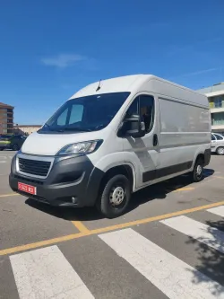 PEUGEOT Boxer Furgón 2.2BlueHDI 335 L2H2 S&S 140