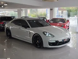 Porsche Panamera 4 S