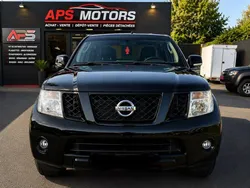 Nissan navara 2.5 dci 40d double cabine 5 places