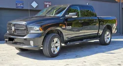 Dodge RAM 1500 Sport 5.7 V8 HEMI 4x4 – 399 CH