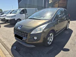PEUGEOT 3008 1.6 HDi 16V FAP 110cv Premium Pack