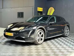 Porsche Taycan Cross Turismo 4