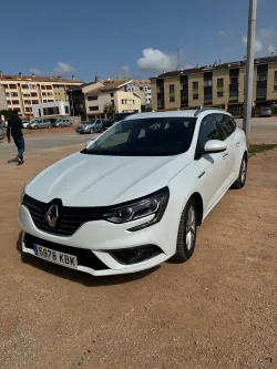 RENAULT Mégane S.T. 1.2 TCe Energy Zen 97kW (4.75)