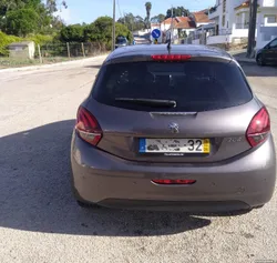 Peugeot 208 1.2 PureTech