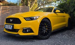 Mustang BVM - Pack Premium / Camera / Siege Chauffant et Ventilé / Echappement Inox
