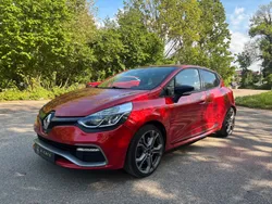 RENAULT Clio IV RS 1.6 16V Turbo EDC6 200