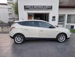 Lancia Delta 1.6 M-Jet Argento