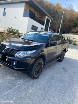 Mitsubishi L200 2.4 DI-D CD Instyle Sportb.Strakar 4WD