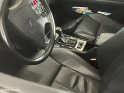 Mercedes-Benz E 250 TD Classic