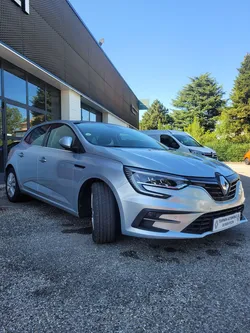 Megane 4 business blue dci 115 / diesel / promo