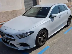 Mercedes-Benz A 180 A 180d 7G-DCT
