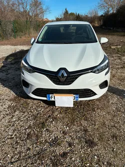 Vend clio v 1.5dci. 85cv
